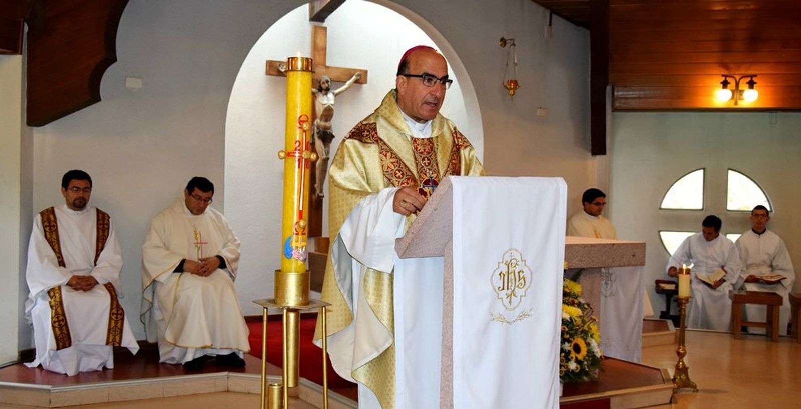Monseñor Fernando Chomali, arzobispo de Concepción