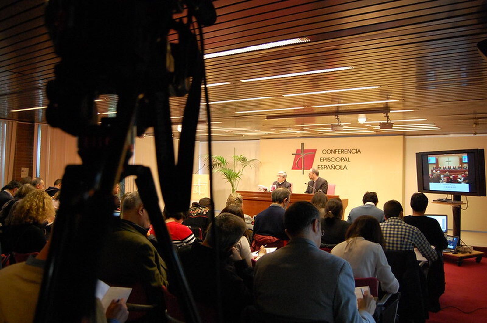 Rueda de prensa en la sede de la Conferencia Episcopal española