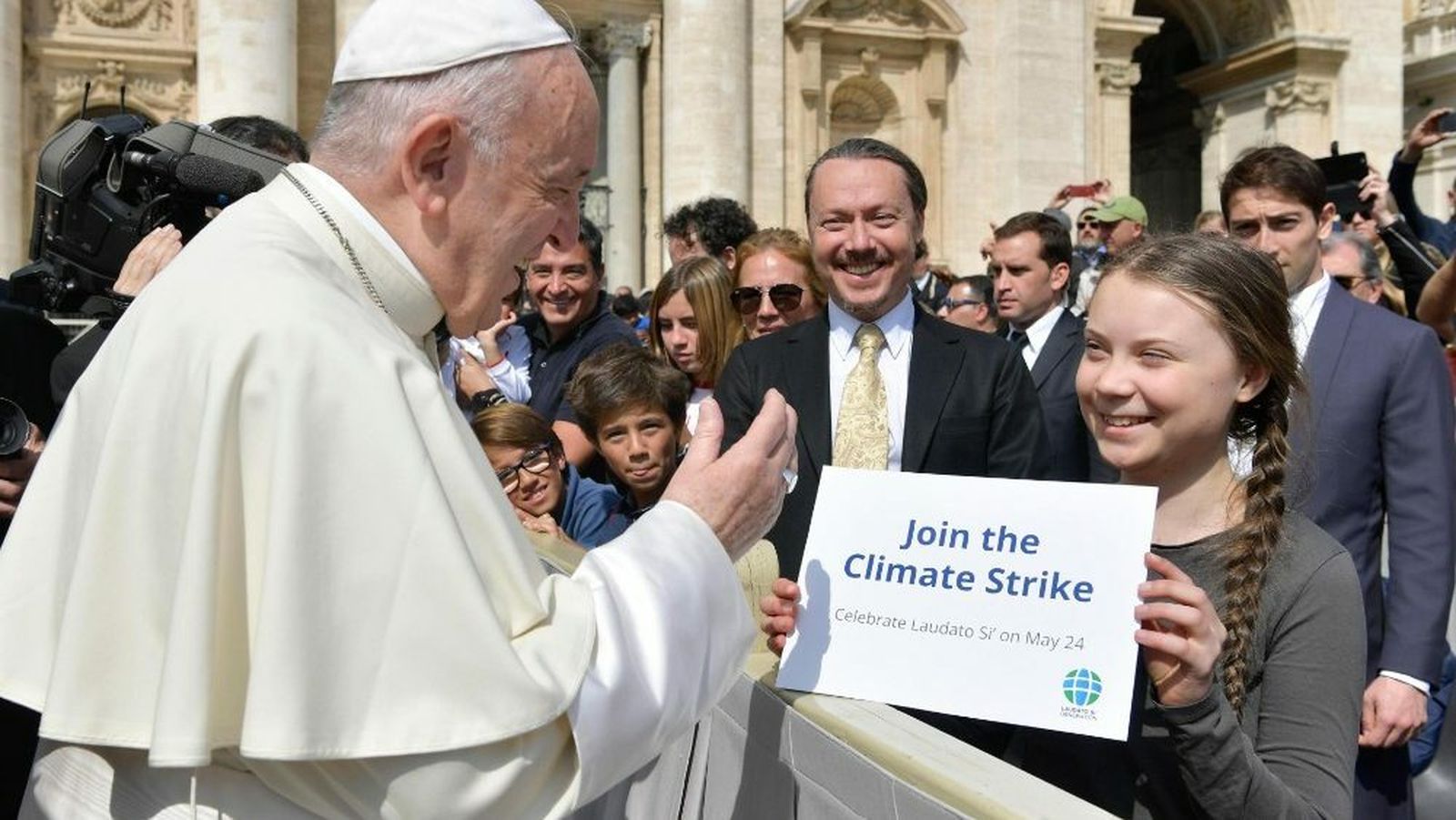 El Papa Francisco, con la joven activista Greta Thunberg