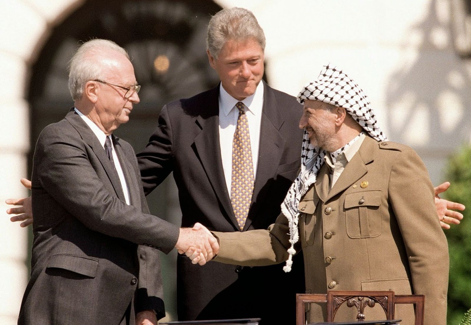 Isaac Rabin, Bill Clinton y Yasser Arafat
