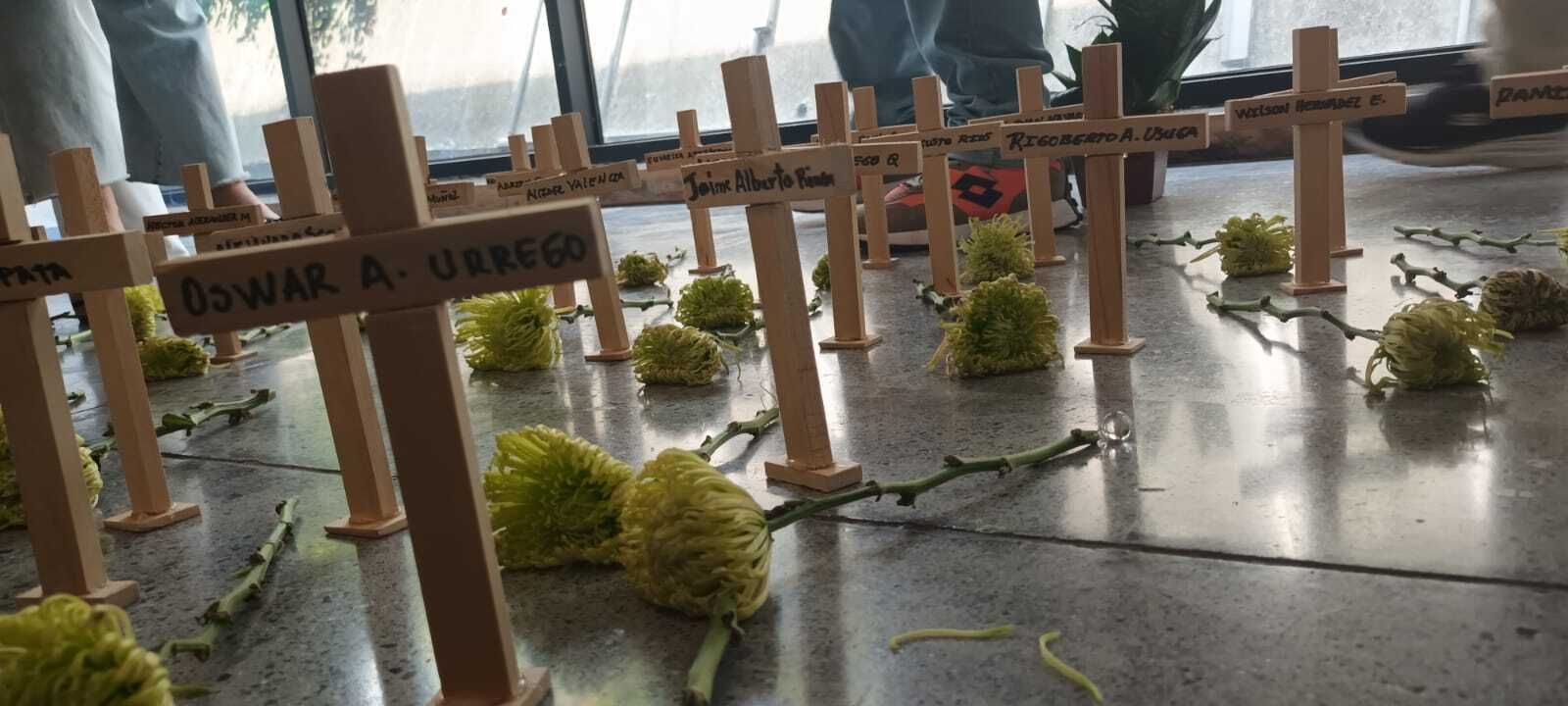 Las cruces de las Madres de la Candelaria
