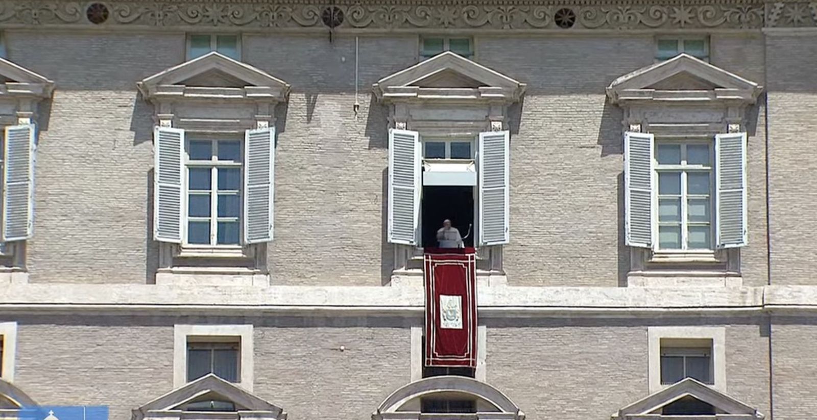 Saludo del Papa en el Angelus