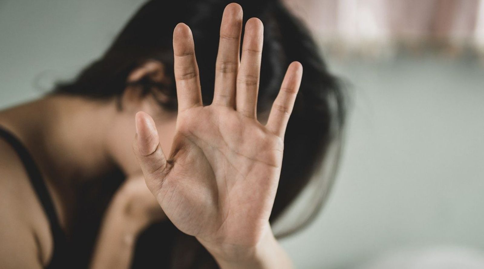 El papa clama que la violencia de género