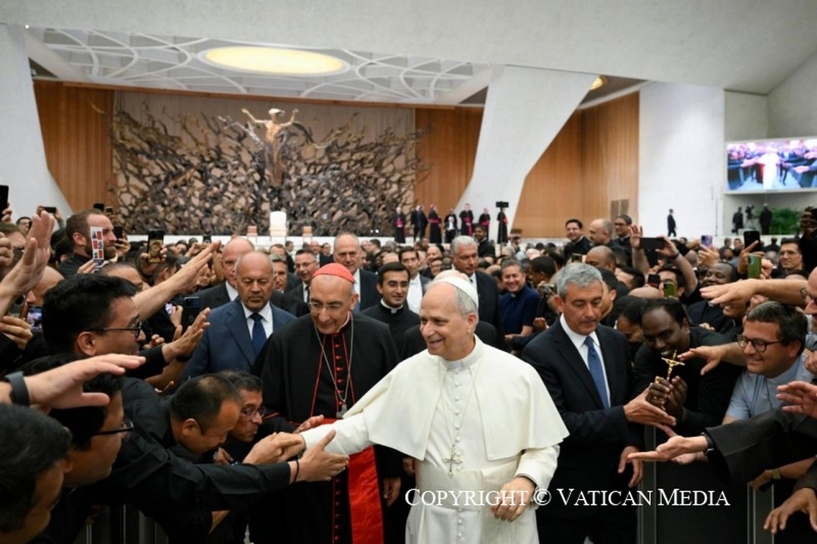 Prevost, con el clero de Roma