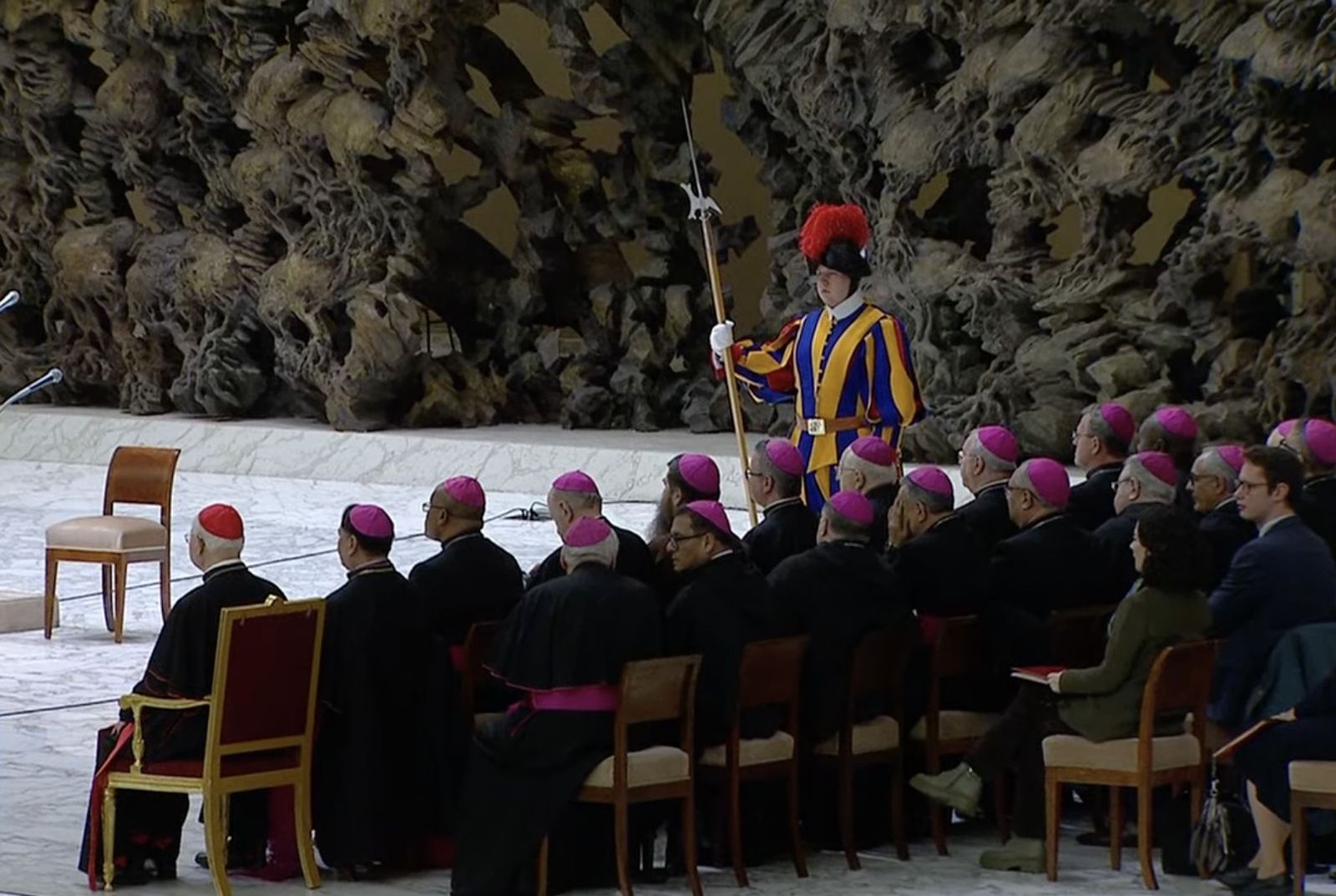 Obispos asistentes a la audiencia general del Papa Francisco
