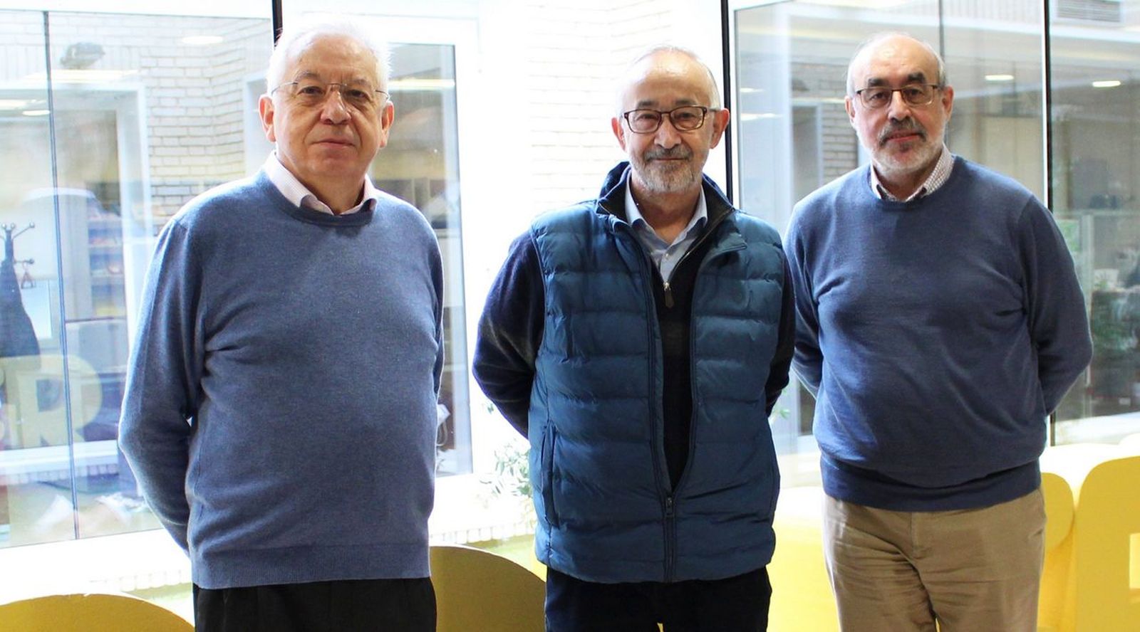 Busto, PInilla y Zamora en la Confer