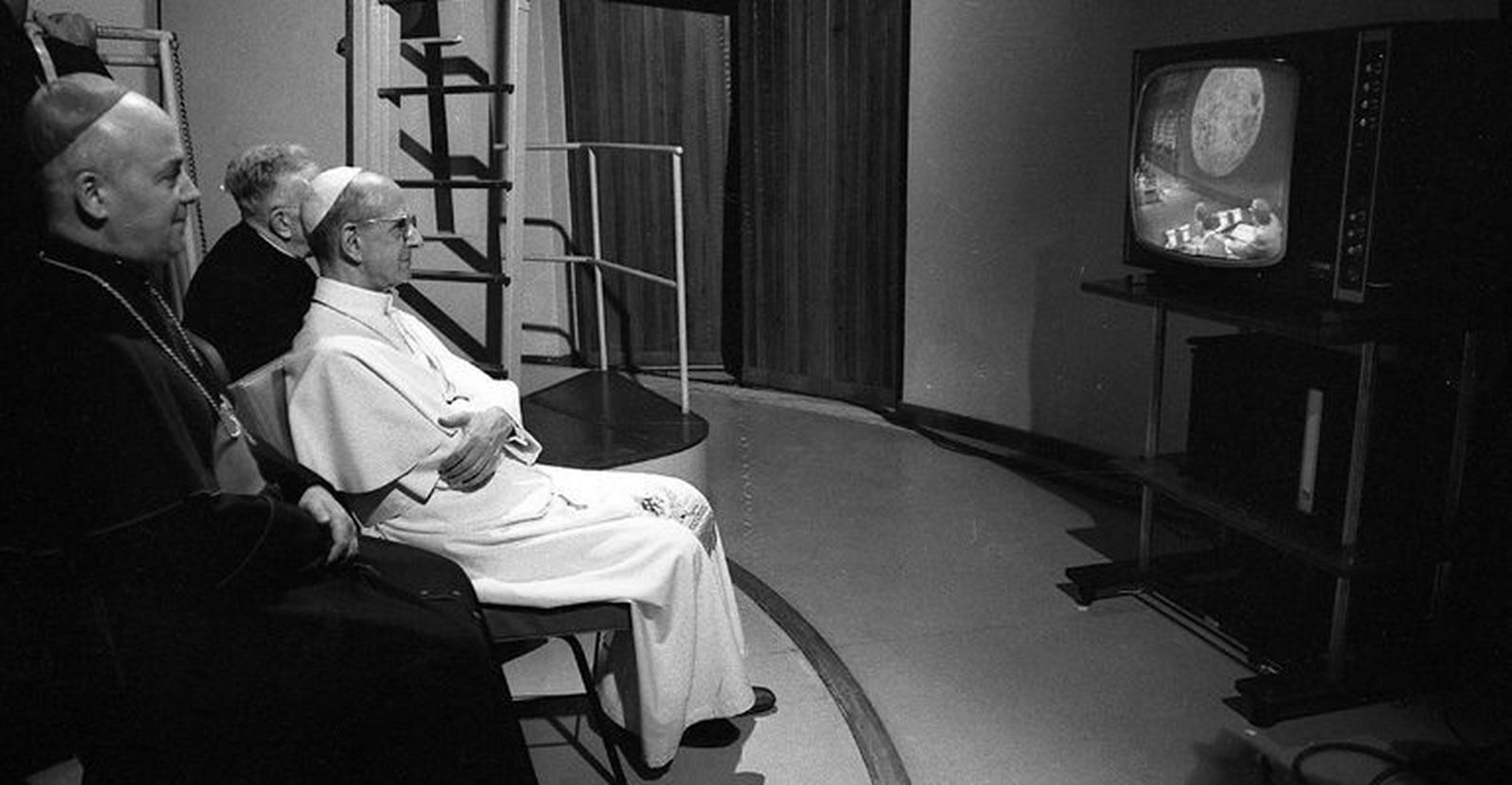 El Vaticano pendiente de la llegada del hombre a la luna