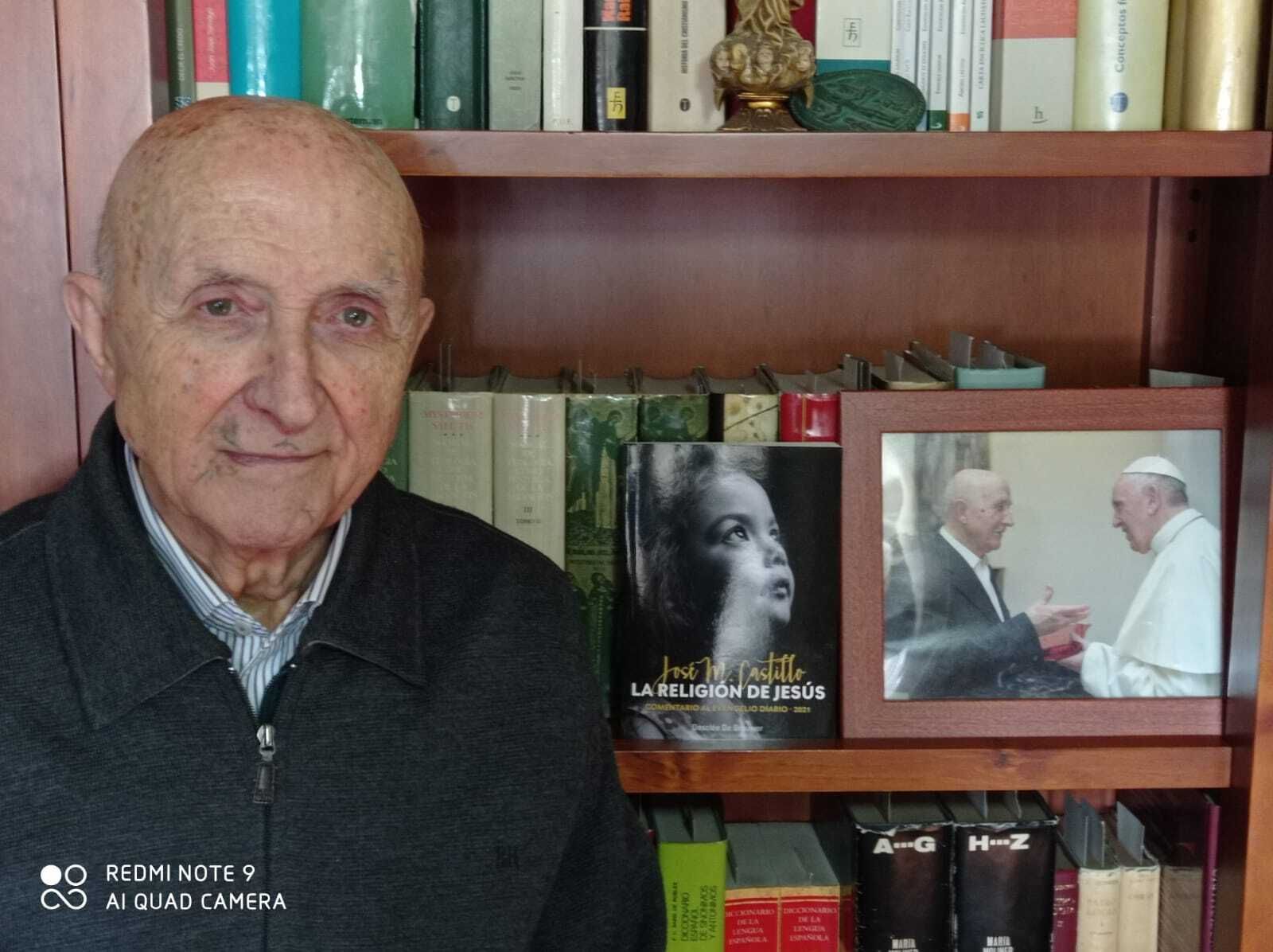 José María Castillo: "Jesús no quiso templos, ni despachos, ni casas de retiro, Jesús iba por las calles a encontrarse con la gente"