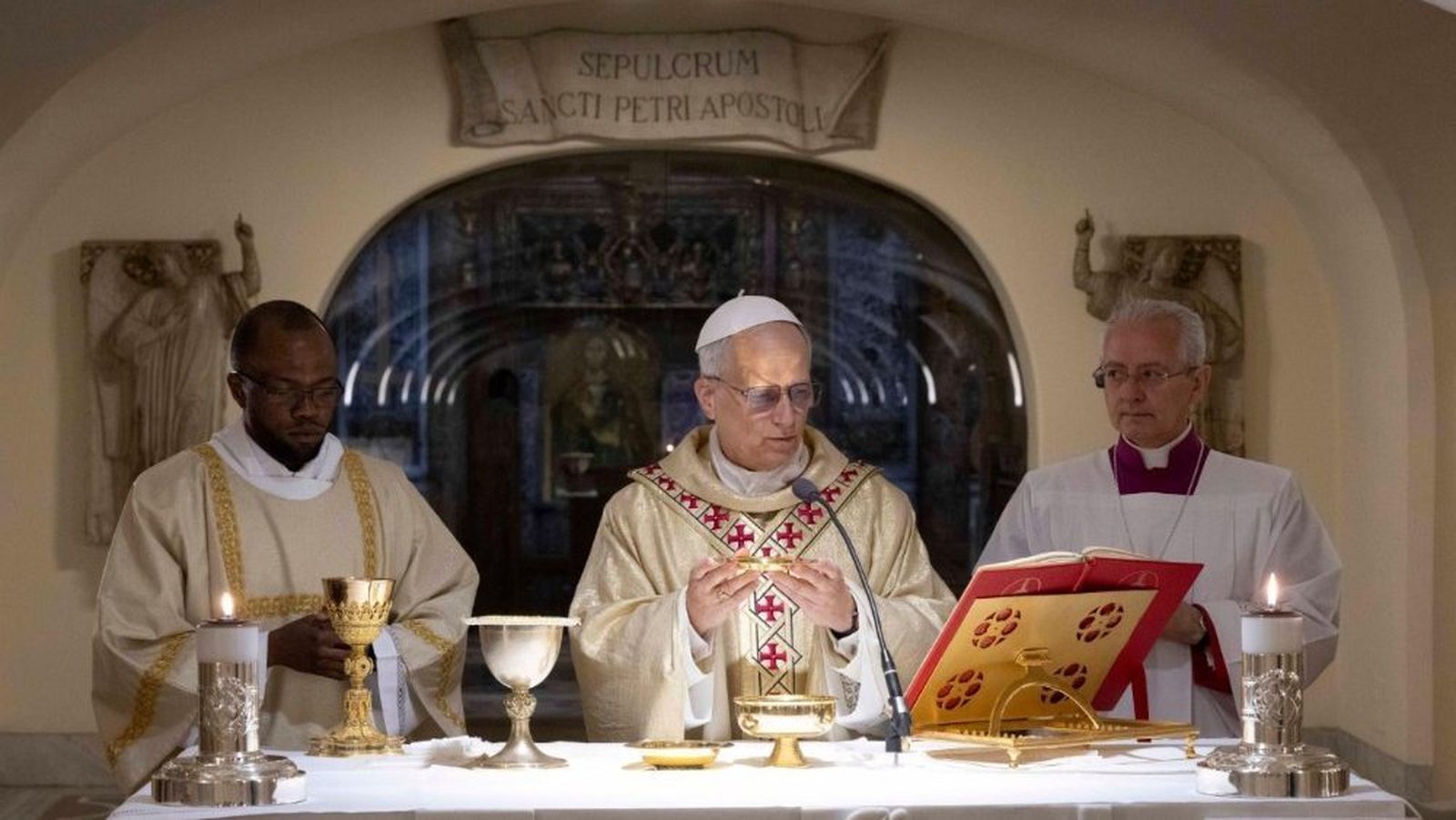 Prevost, en las Grutas Vaticanas
