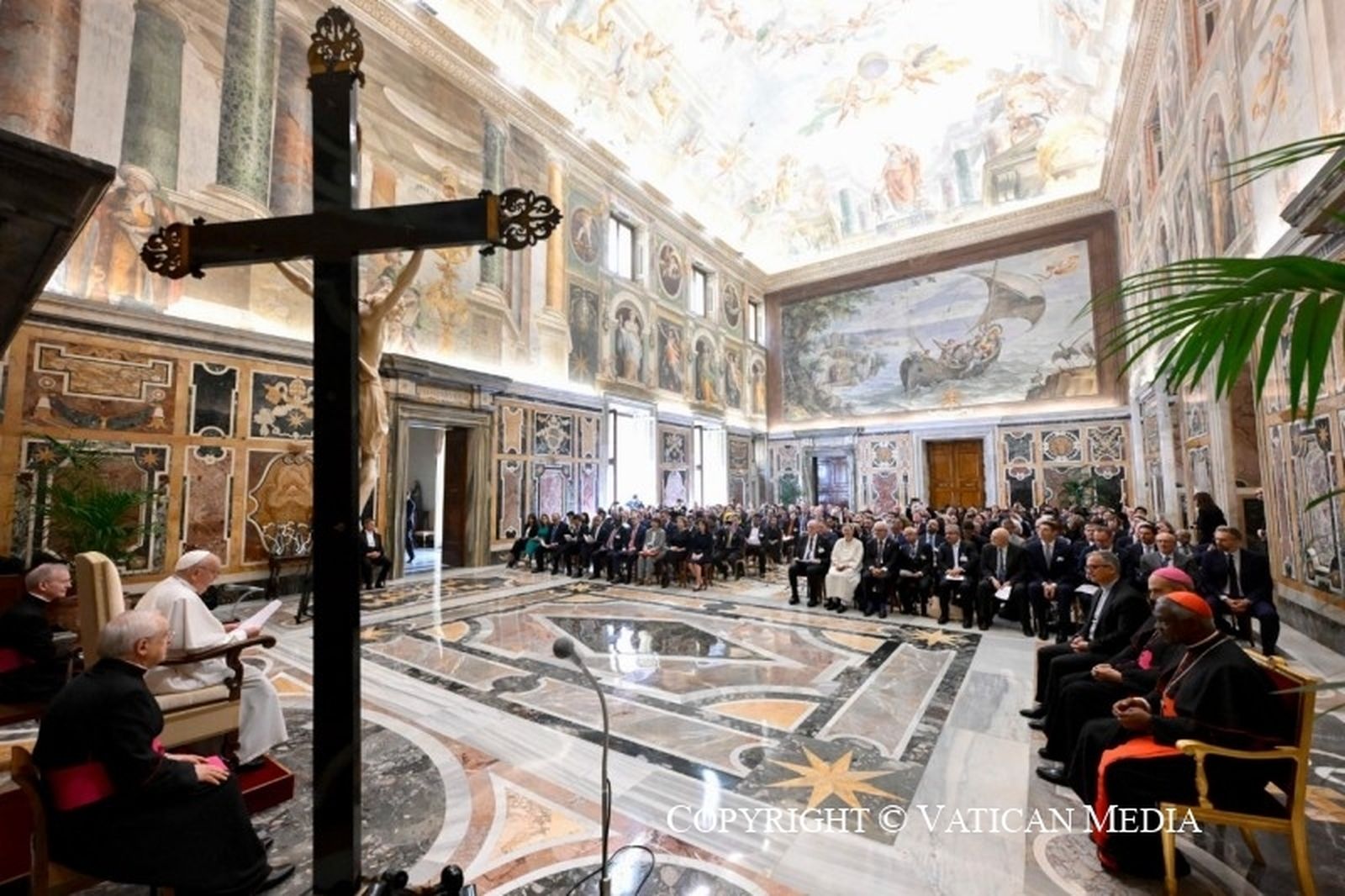 El Papa pide que se reconozca "la deuda ecológica" con los países que más sufren por el cambio climático"