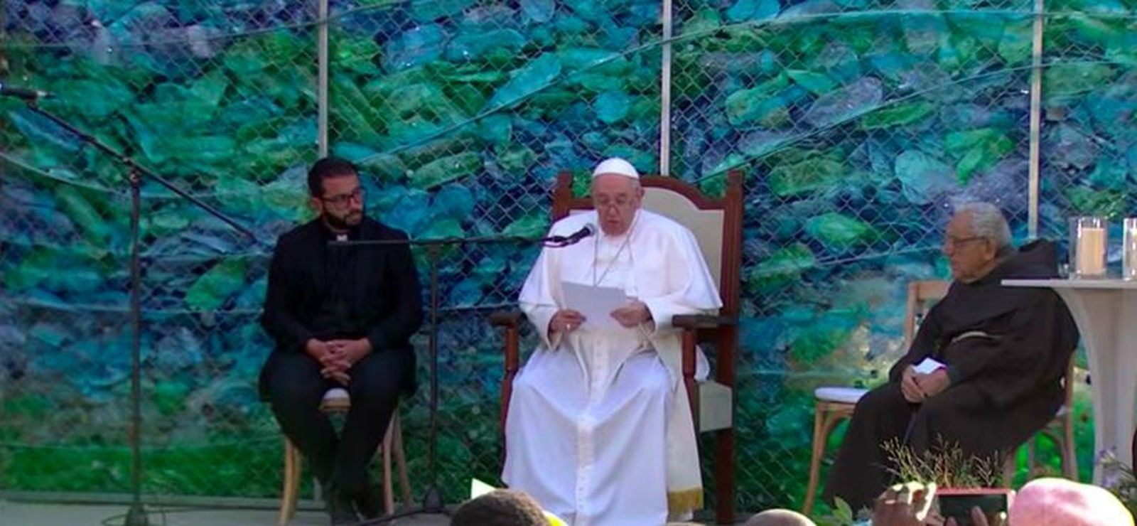 El Papa se dirige a los migrantes