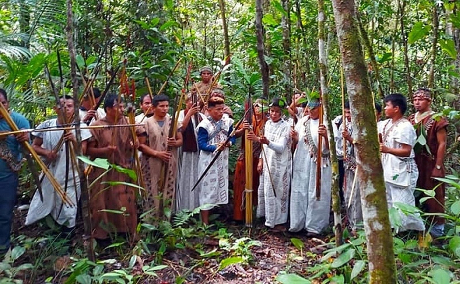 Miembros del pueblo kakataibo