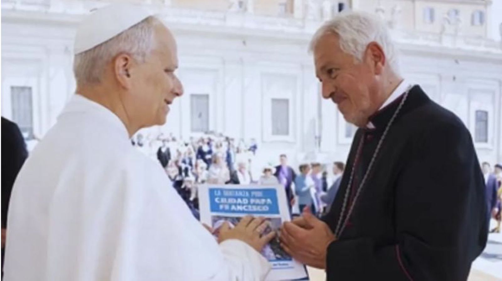 Eduardo García y León XIV