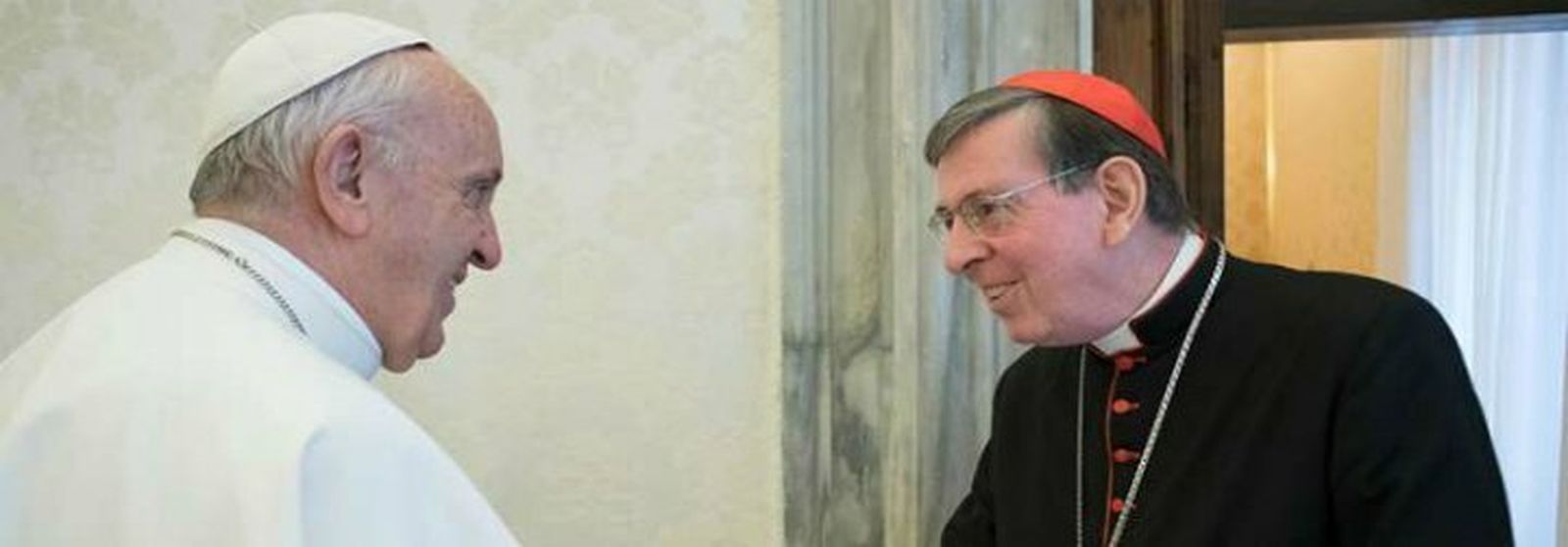 El Papa saluda al cardenal Kurt Koch