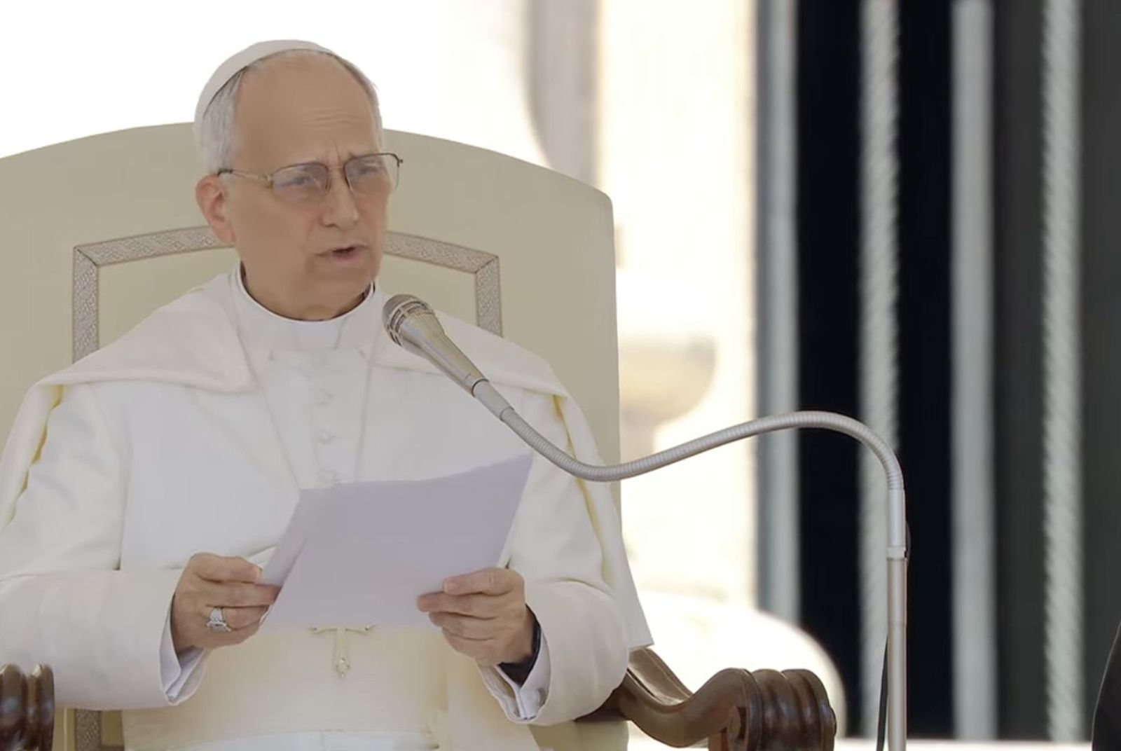 León XIV durante la audiencia