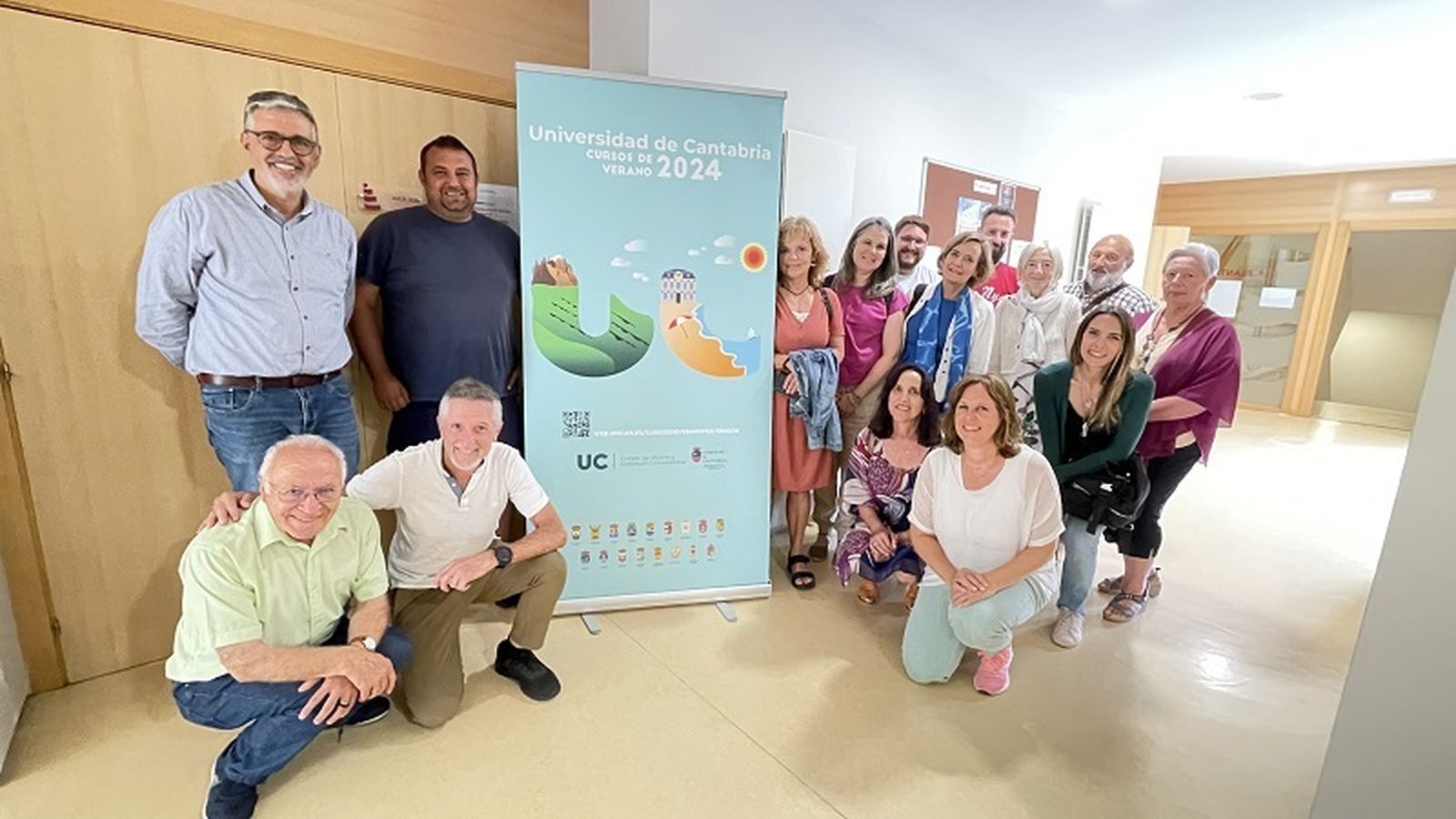 Grupo del curso 'La compasión en un mundo injusto' del profesor Tamayo en Laredo