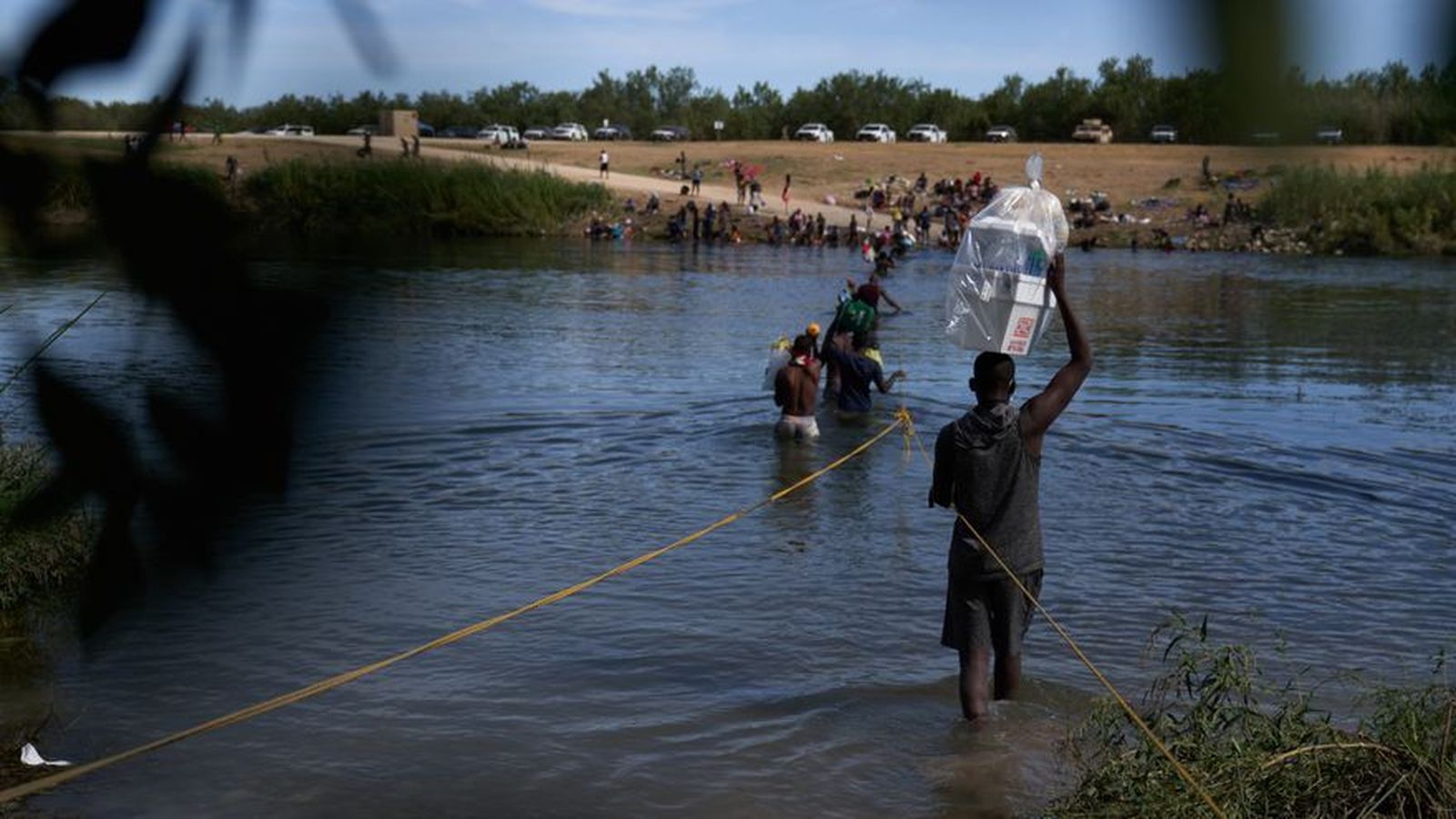 El periódico del Vaticano critica la gestión de EEUU con migrantes haitianos