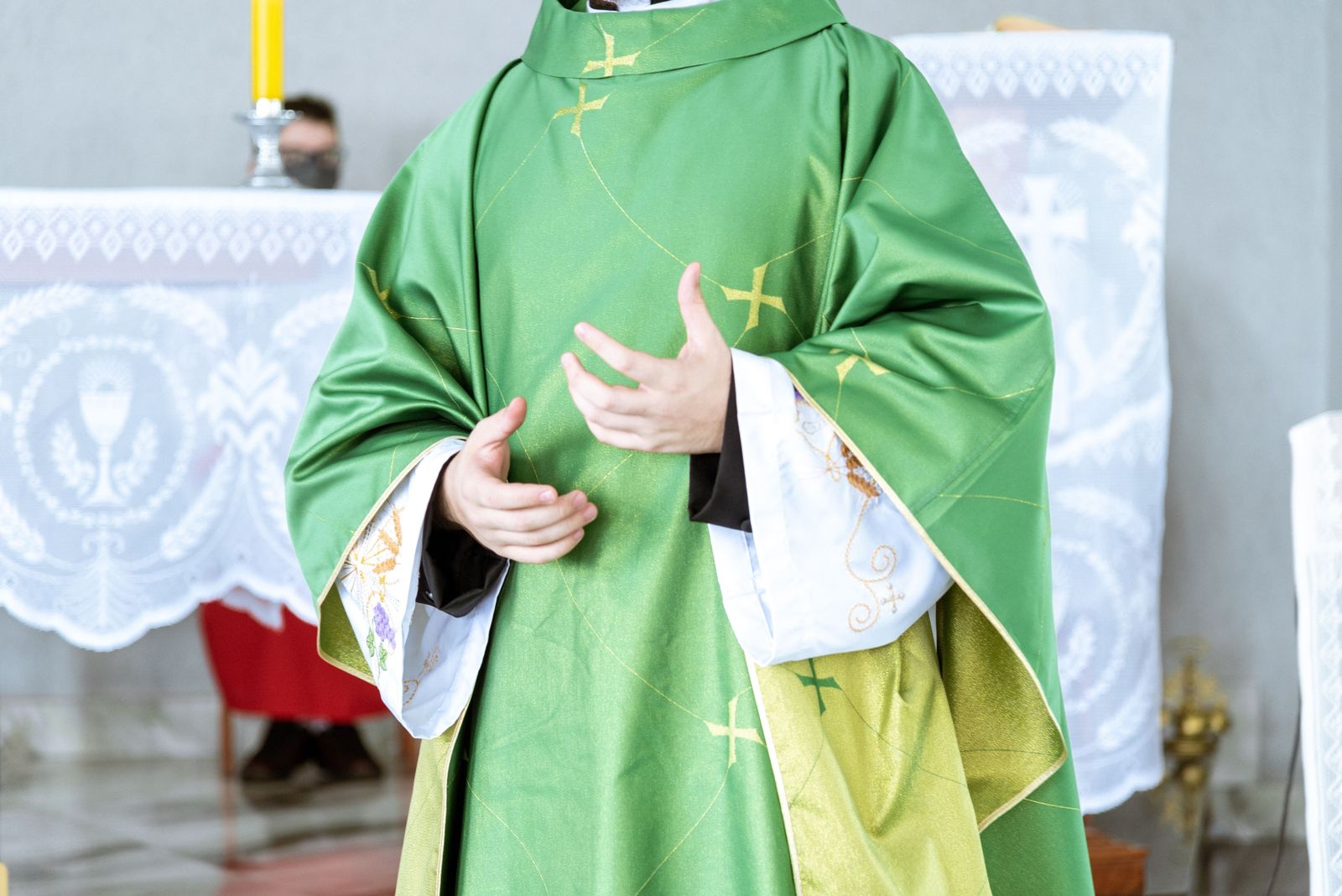 Sacerdote