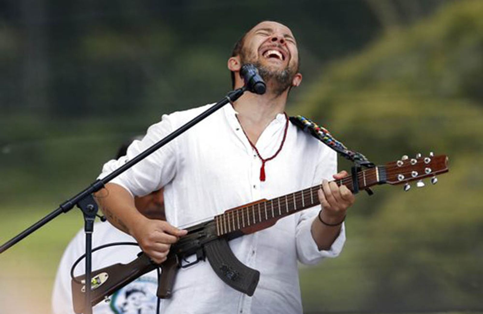 César López, creador de la escopetarra