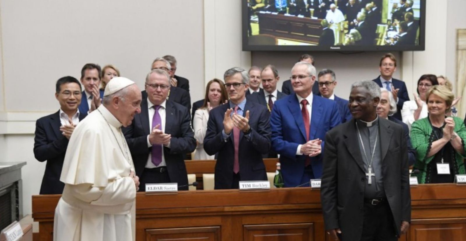 El Papa y los directivos de las petroleras