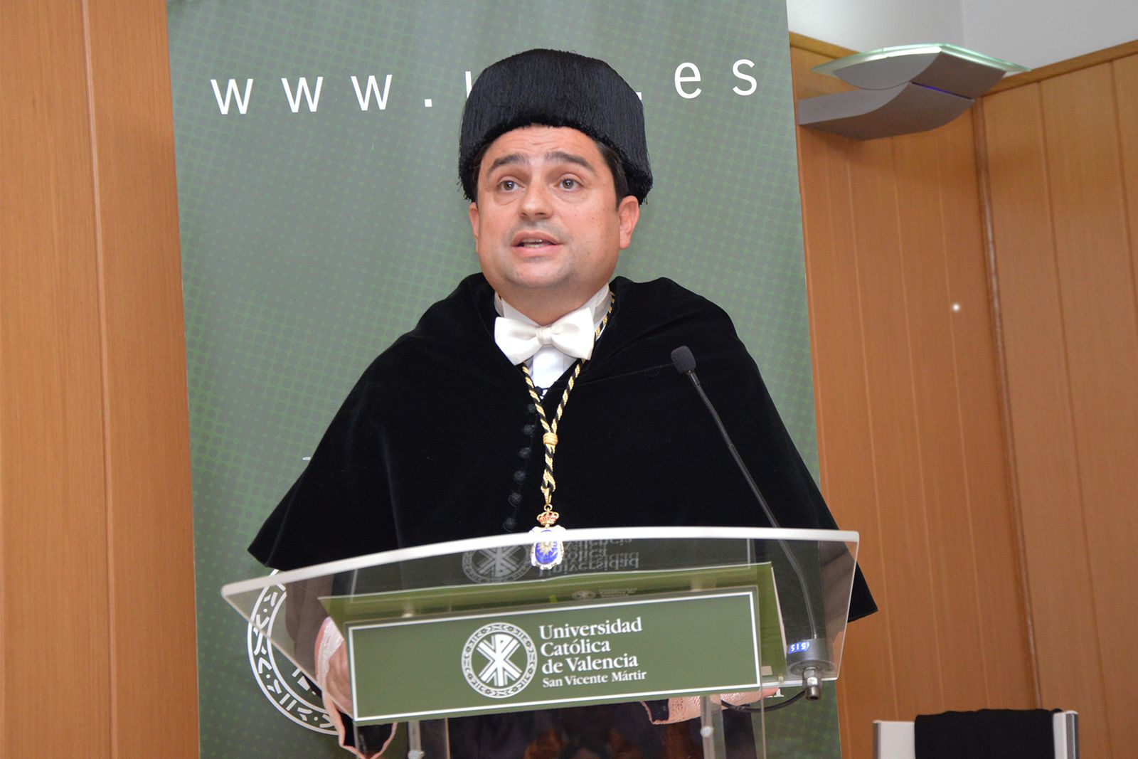 José Manuel Pagán, rector de la UCV