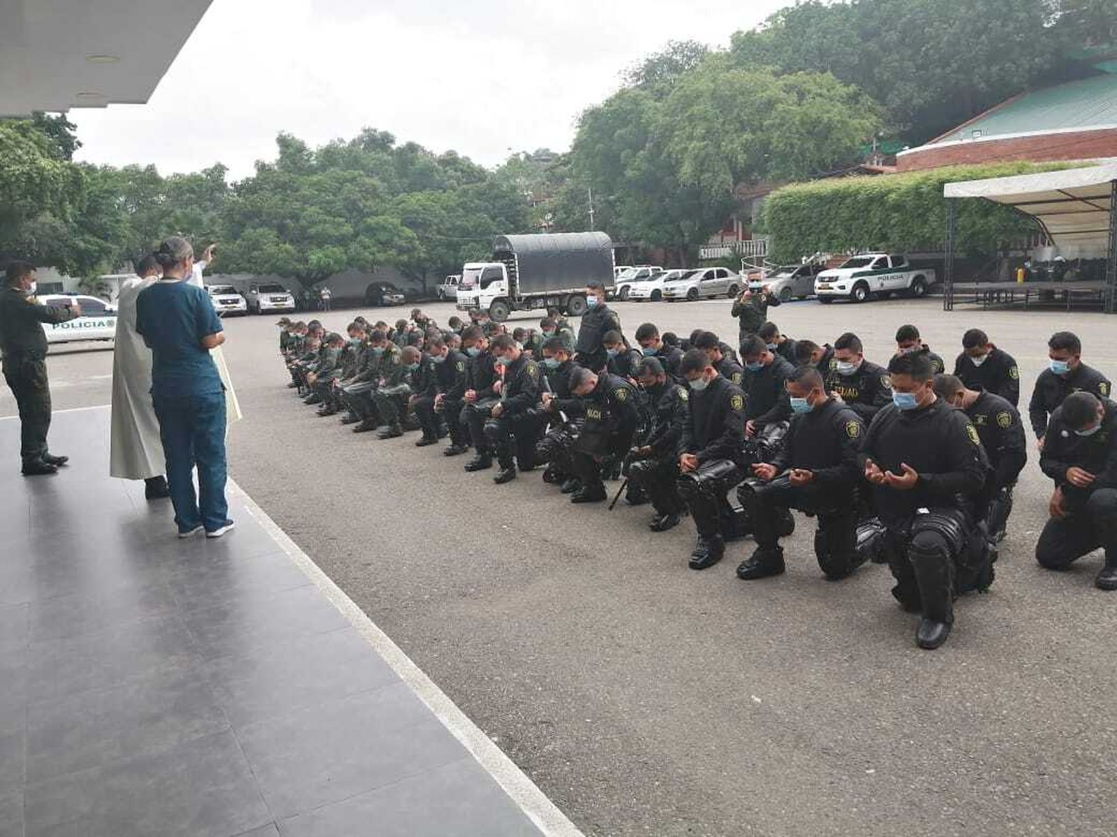 Bendición en el obispado castrense