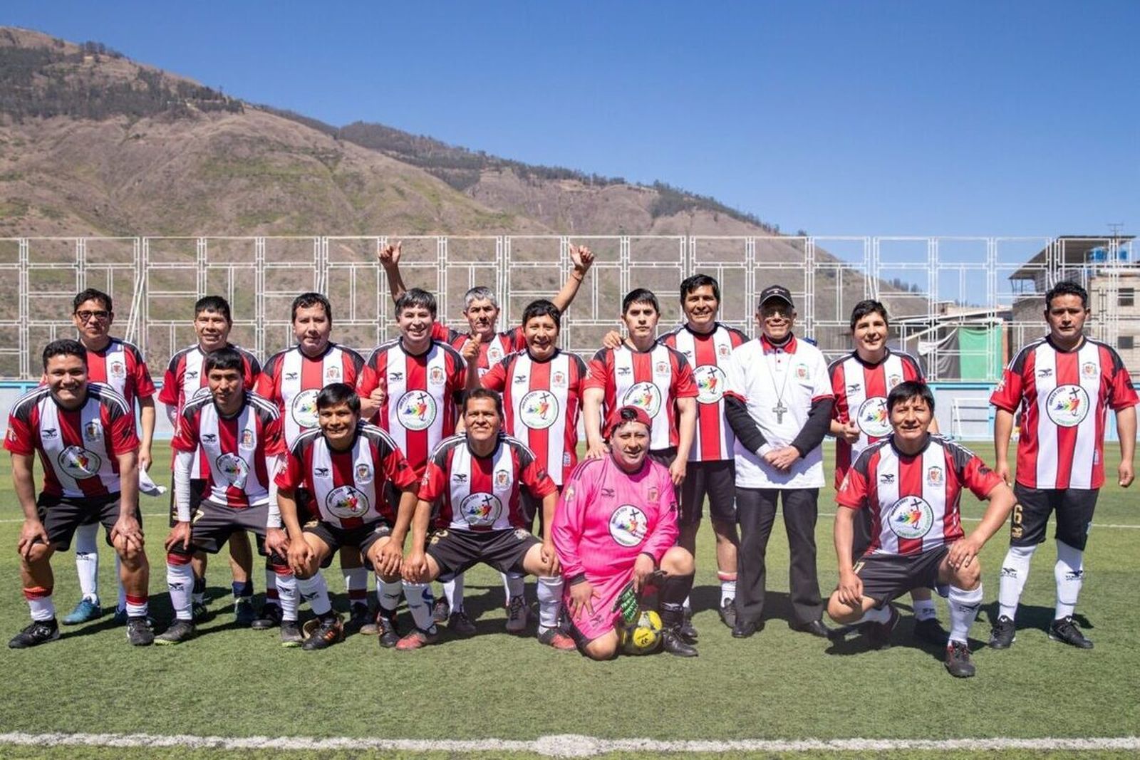 Perú: Selección de Huancavelica se alzó con la copa de la Champion Clero Sur Andino 2025