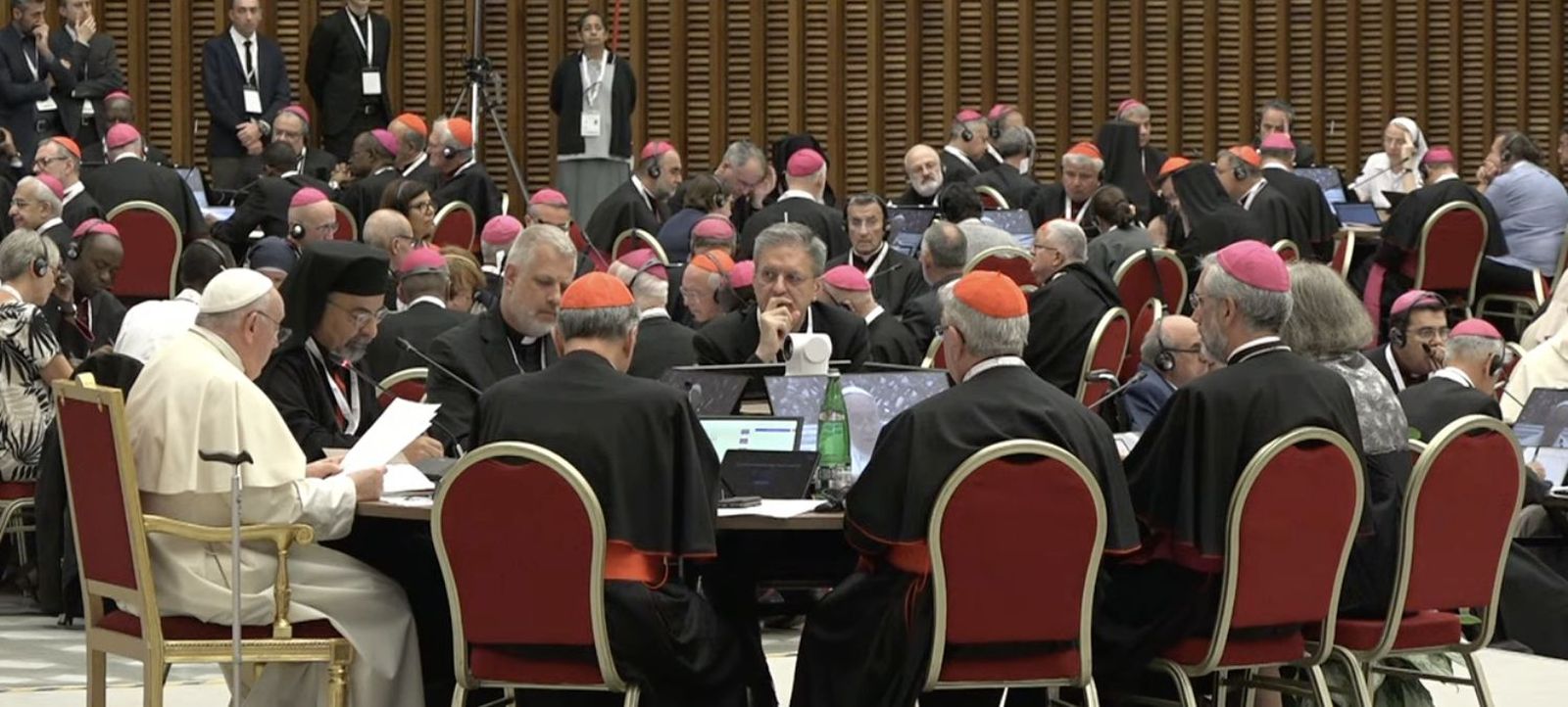 Francisco abrió el Sínodo de la sinodalidad