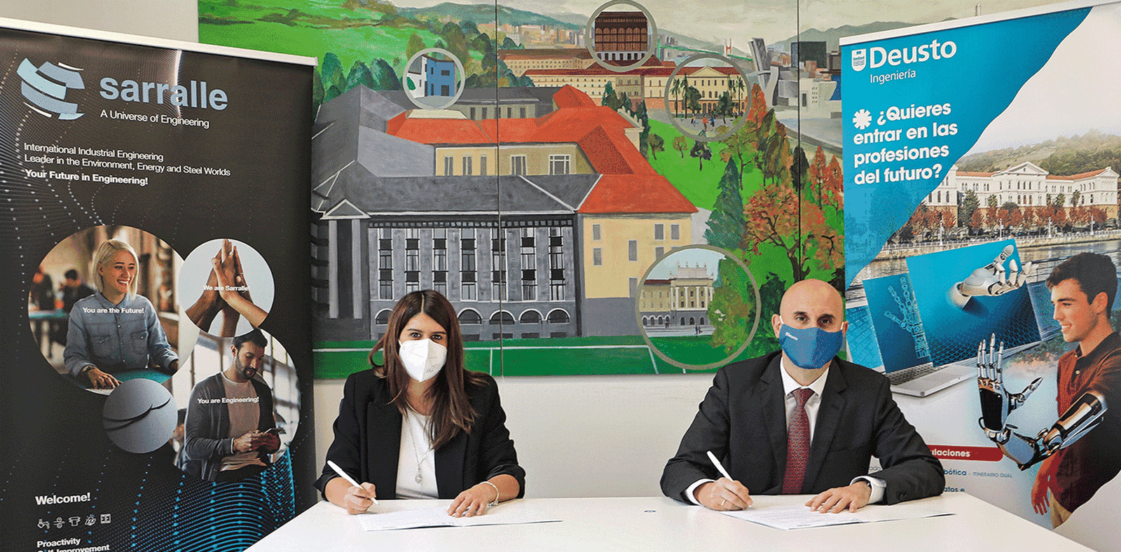 Firma del convenio Deusto-Sarralle