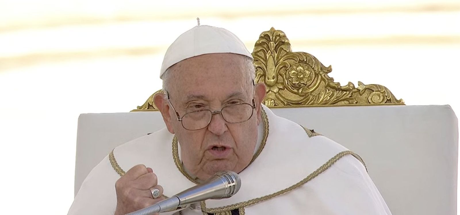 Francisco, durante la apertura del Sínodo