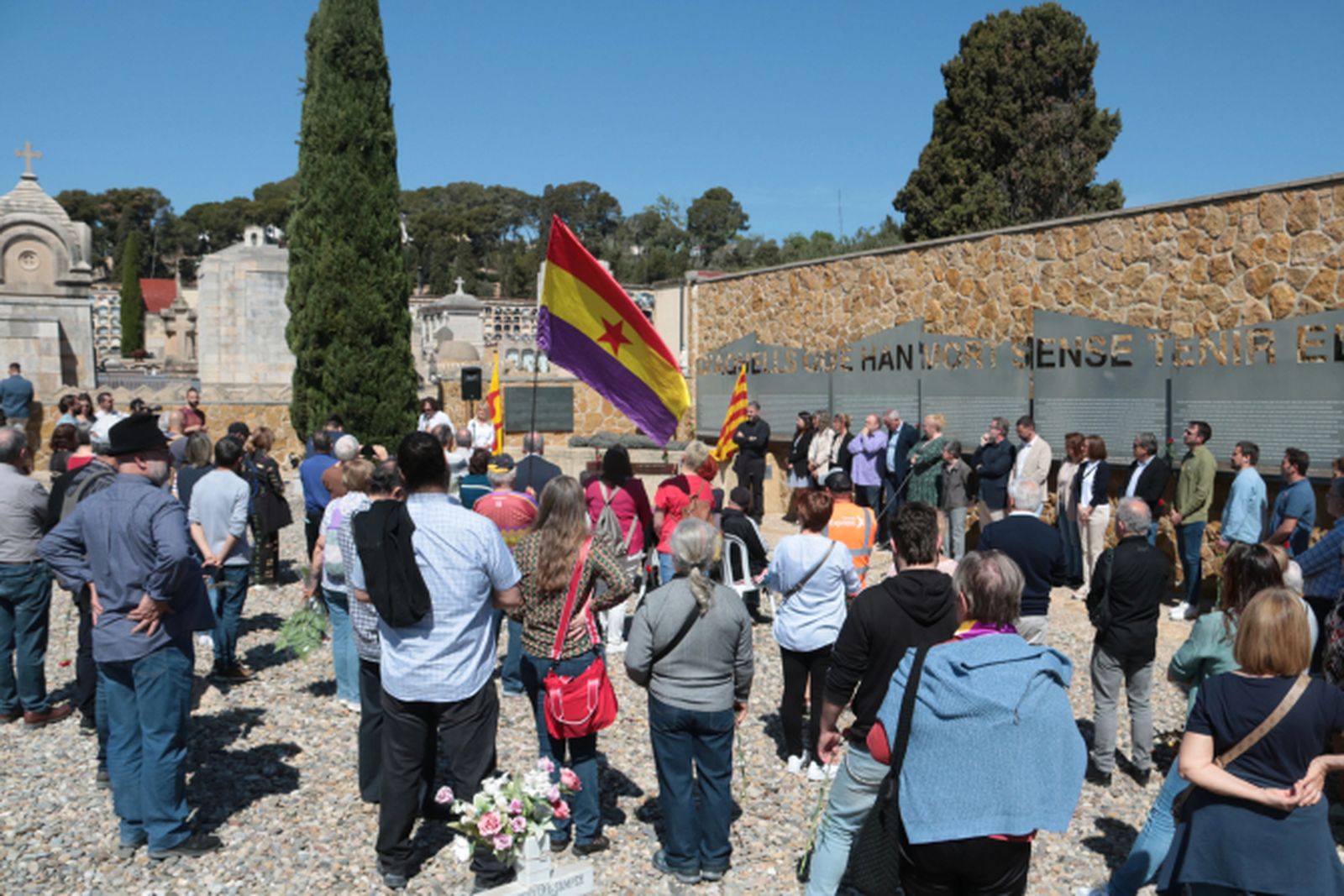 Homenaje a la represión franquista en el cementerio de Tarragona