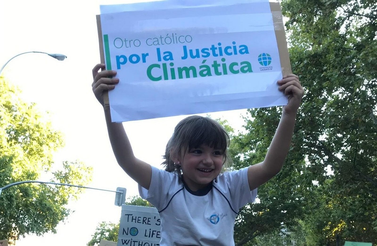 Católicos que saben que las cosas pueden cambiar: imagen de la marcha del 27S