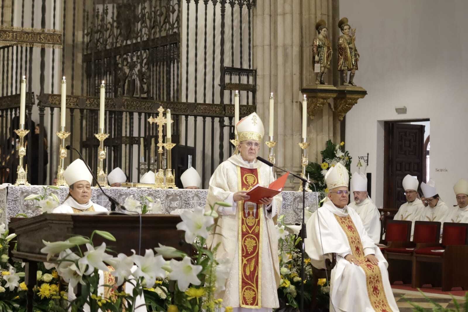 Carlos Osoro, durante su homilía en la catedral de Alcalá