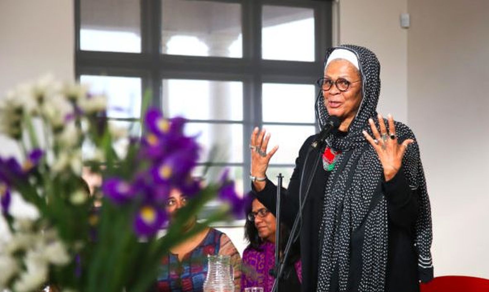 Amina Wadud: hermenúetica feminista del Corán