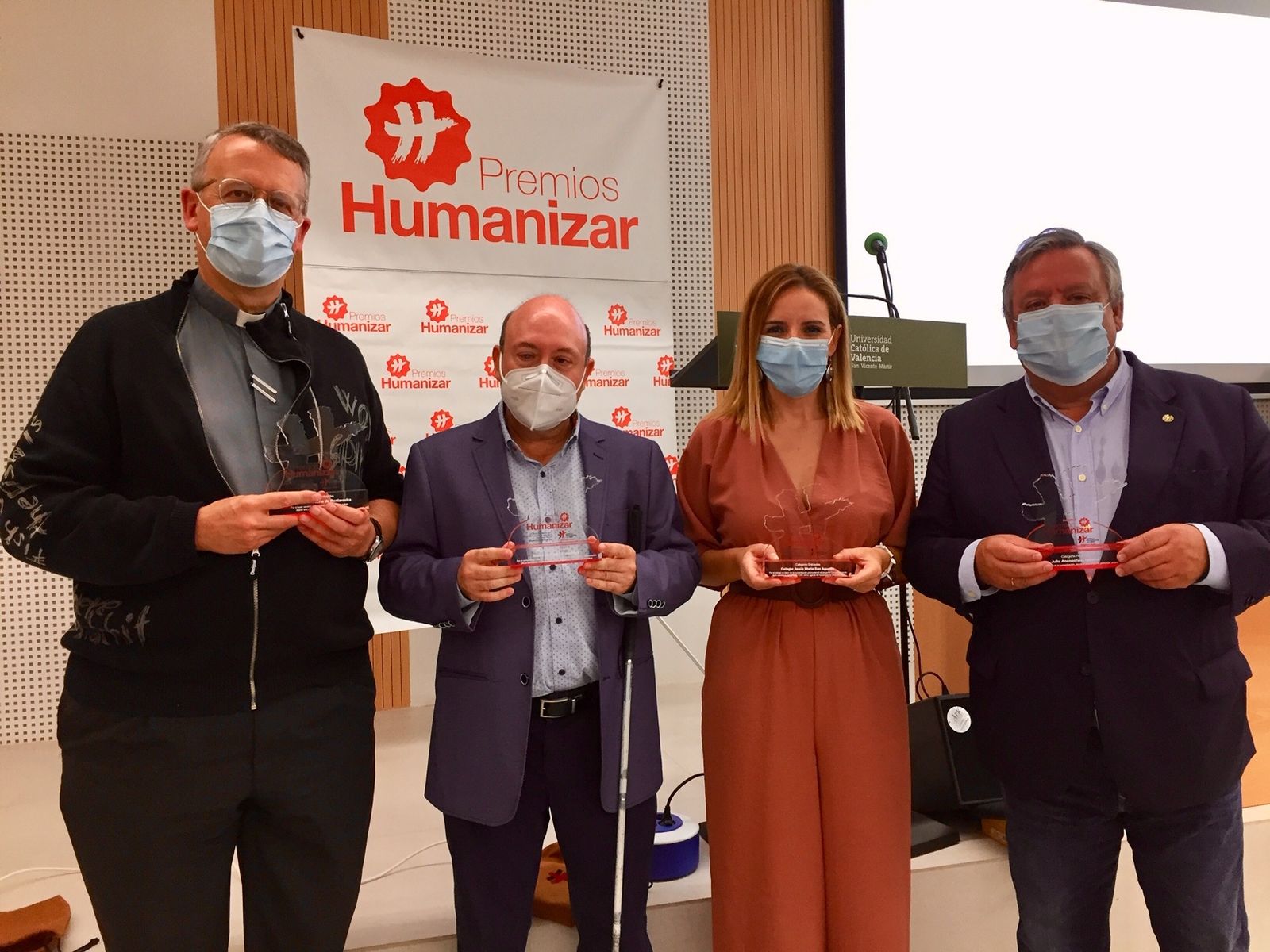 Galardonados con los Premios Humanizar