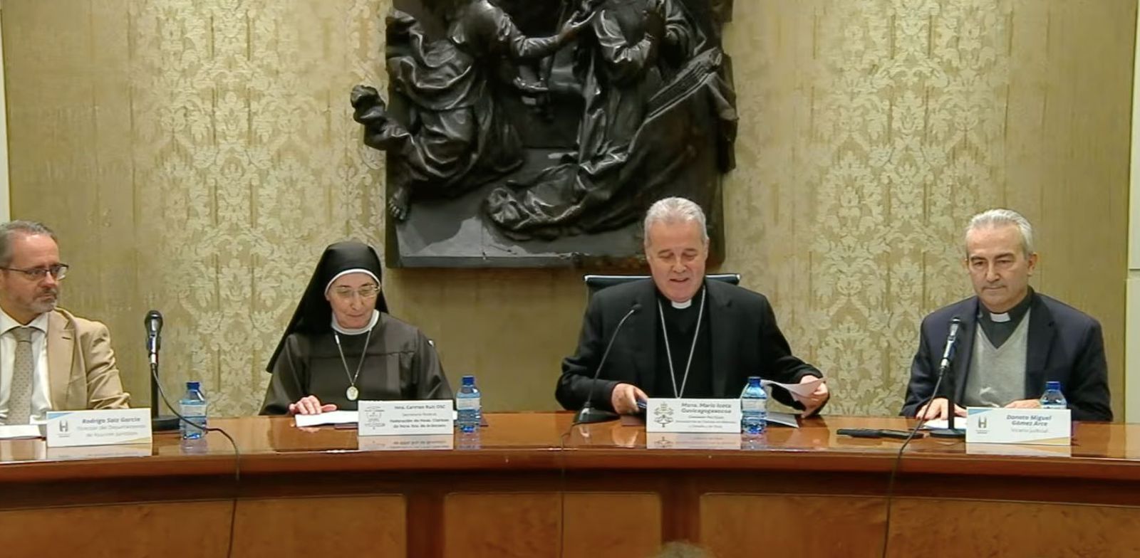 Rueda de prensa en el Arzobispado de Burgos