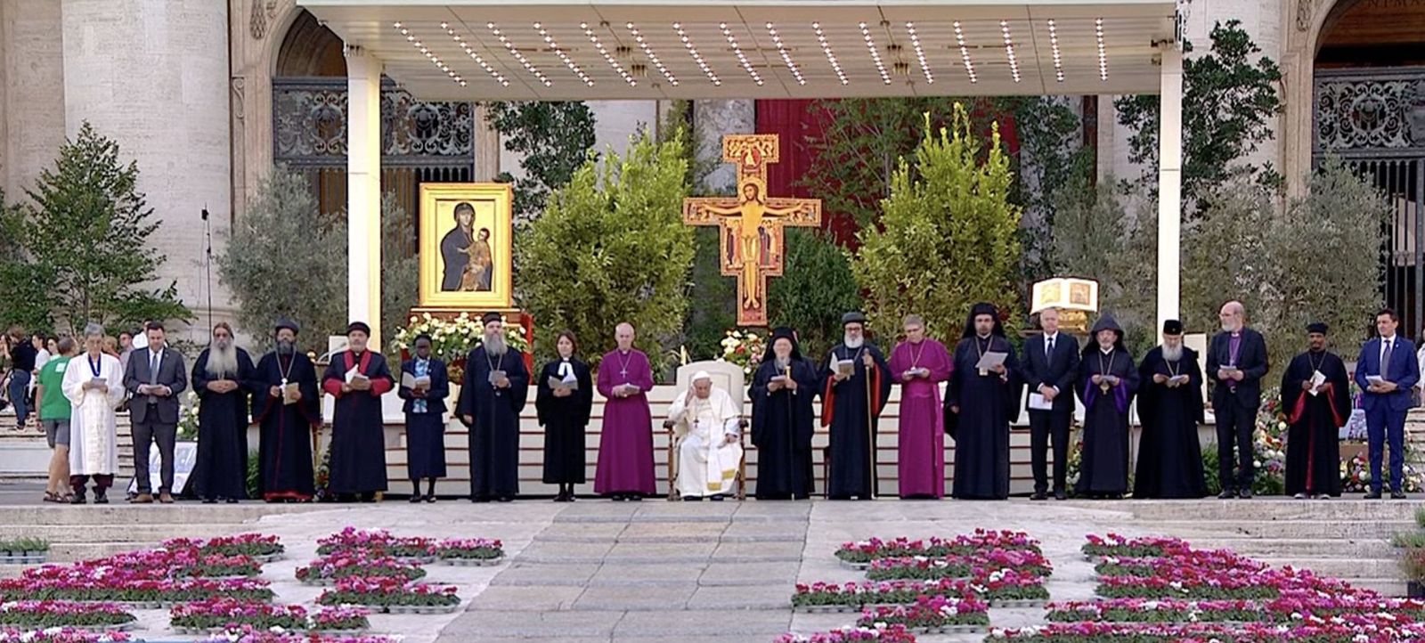 Los 13 líderes cristianos, unidos