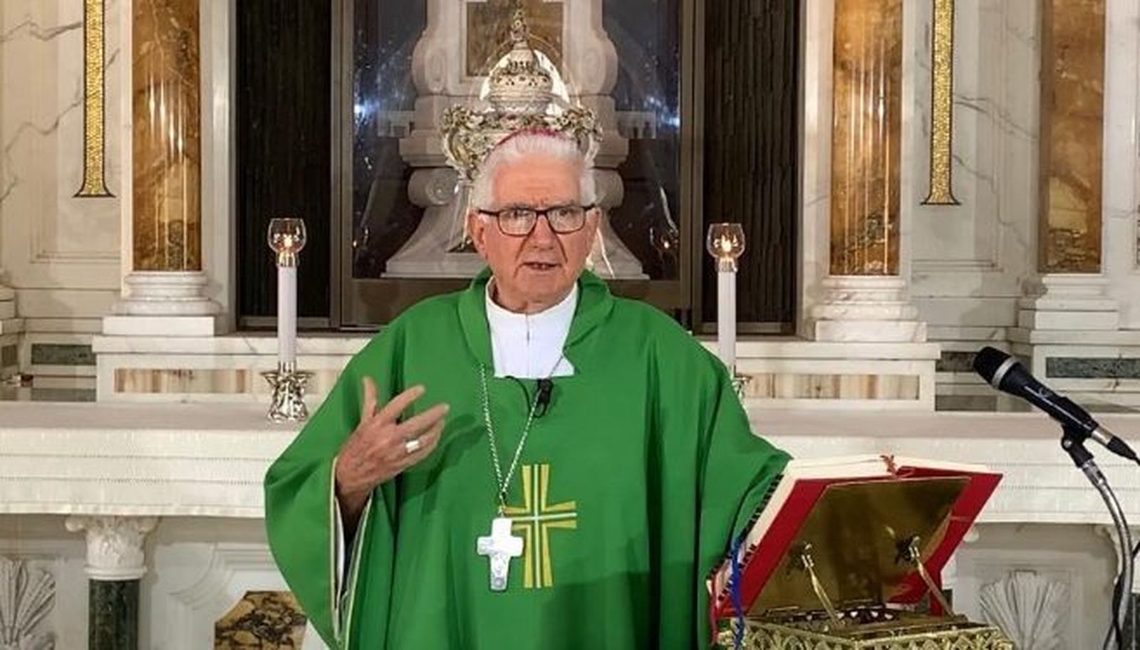 Monseñor Dionisio García, arzobispo de Santiago de Cuba