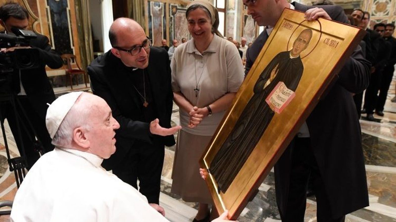 El Papa, con los Siervos y Siervas Pobres de la Caridad