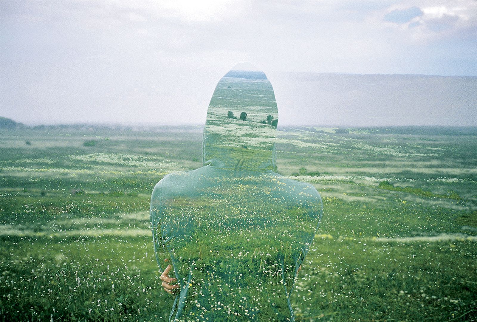 ¿Transparente o invisible?