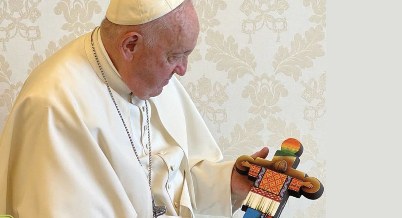 El Papa y la cruz de la Clar