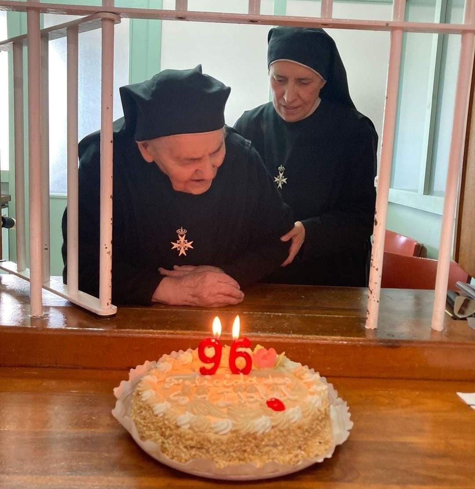 Fallece Sor Isabel a los 97 años, una de las dos únicas religiosas de la Orden de Malta en el monasterio de Salinas de Añana