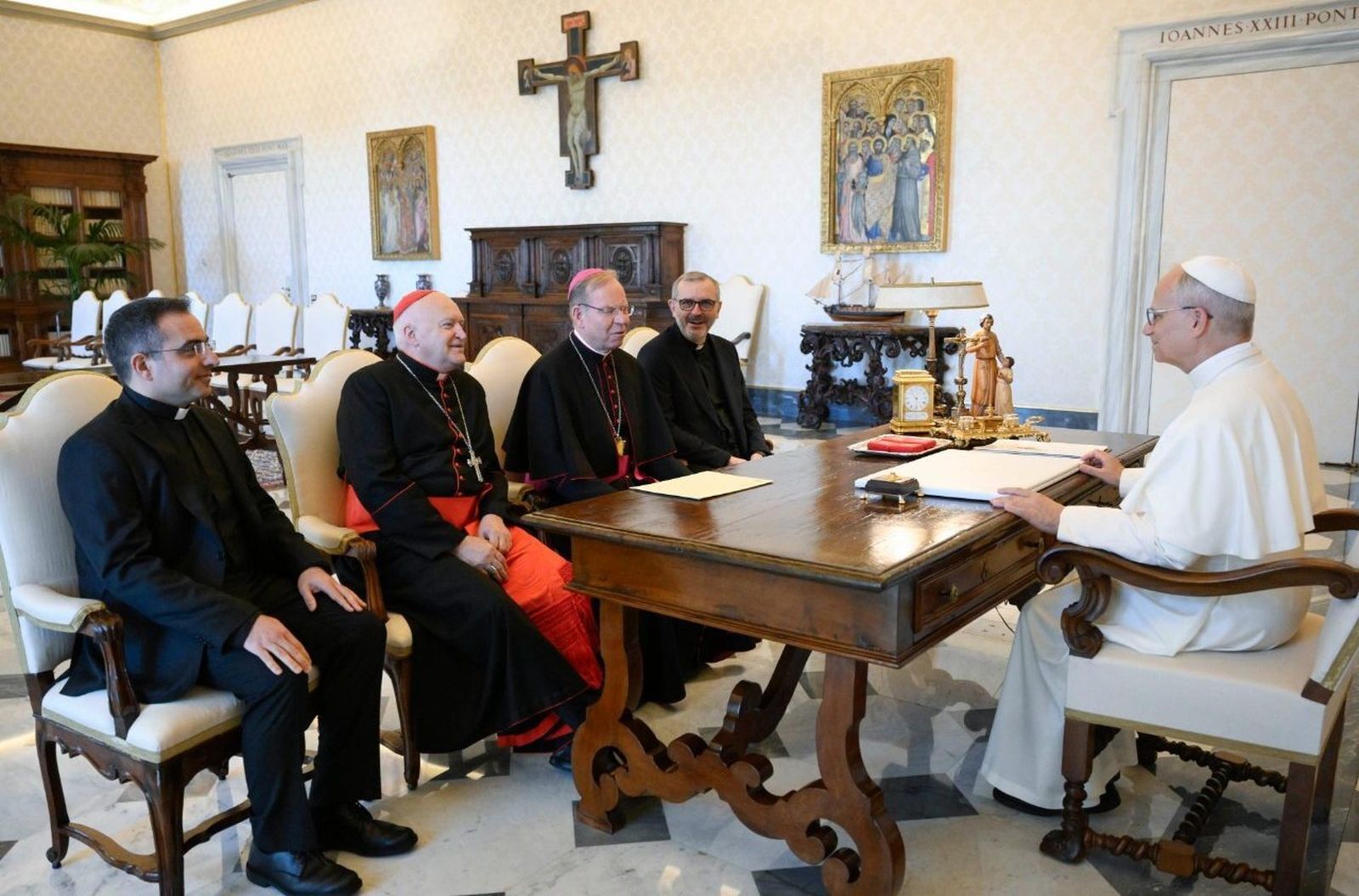 El Papa, con los responsables de la CCEE