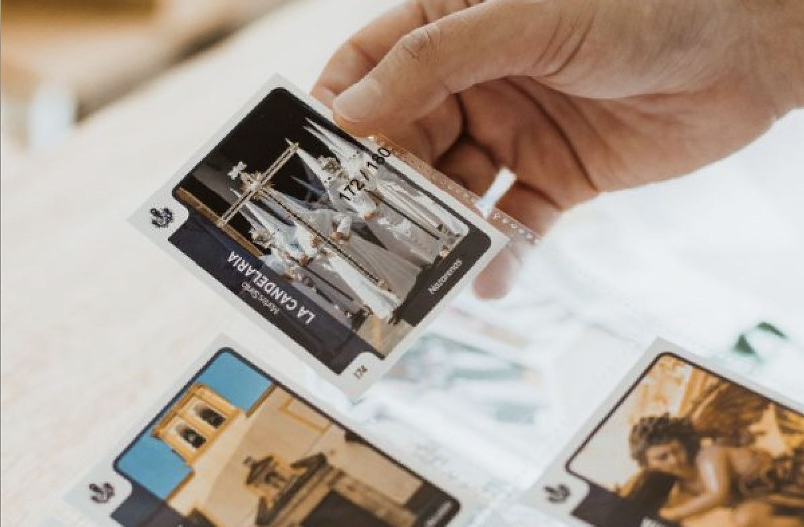 Los cromos/estampitas de ‘HolyCards’