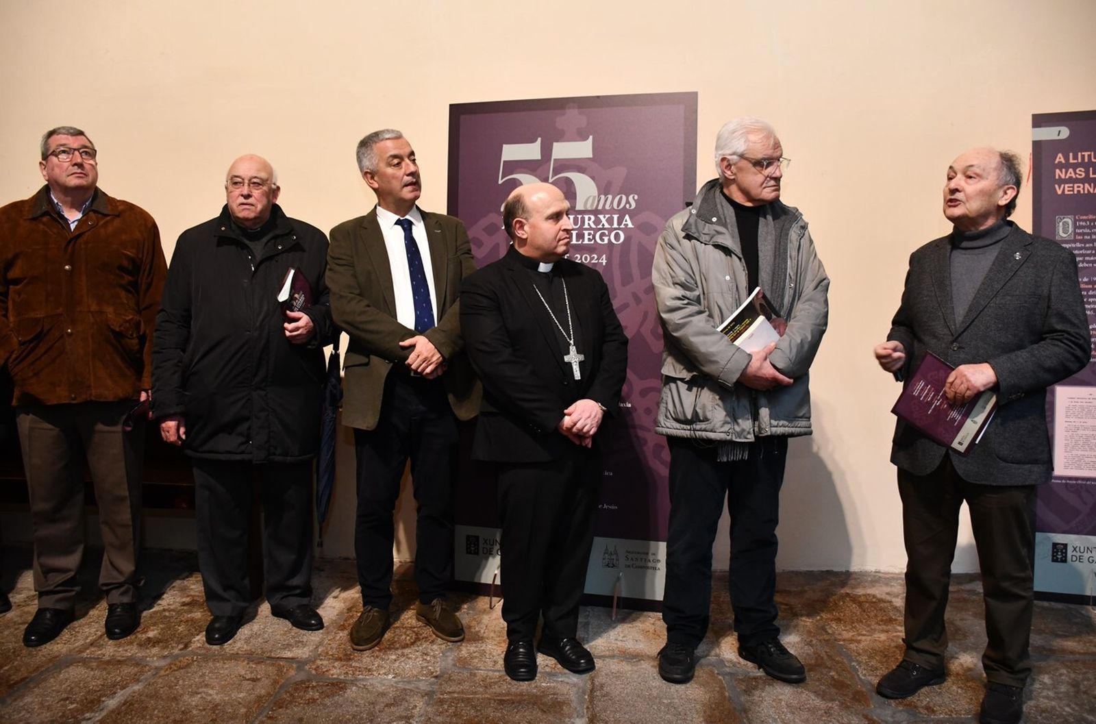 O arcebispo de Santiago na inauguración