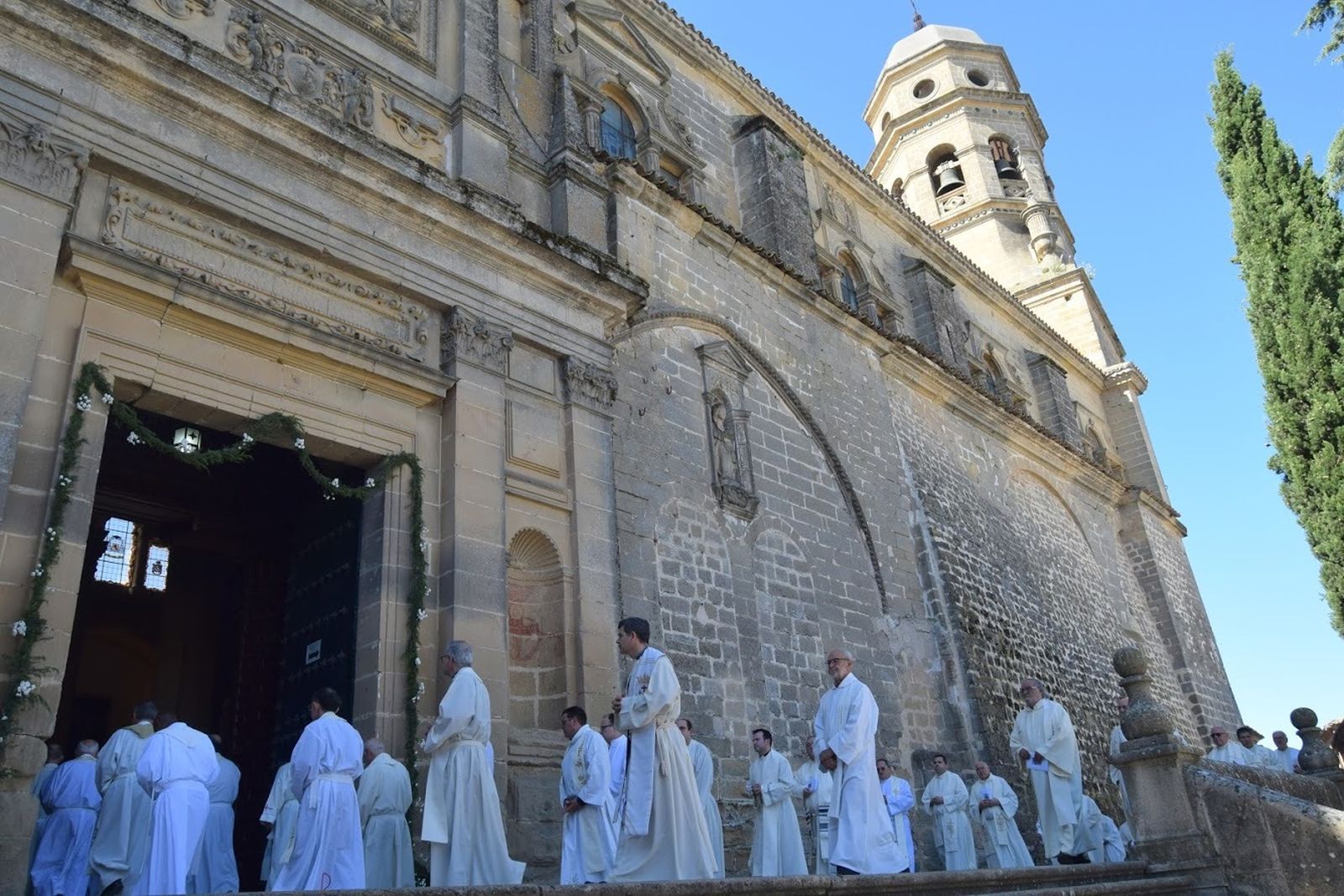 Sacerdotes en Baeza