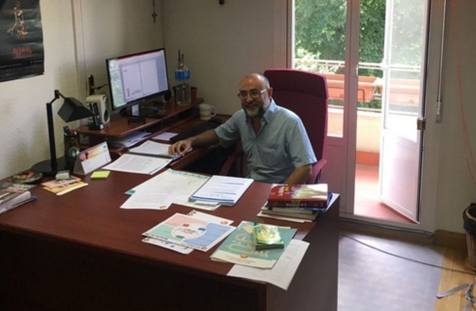 José Antonio Cano trabajando