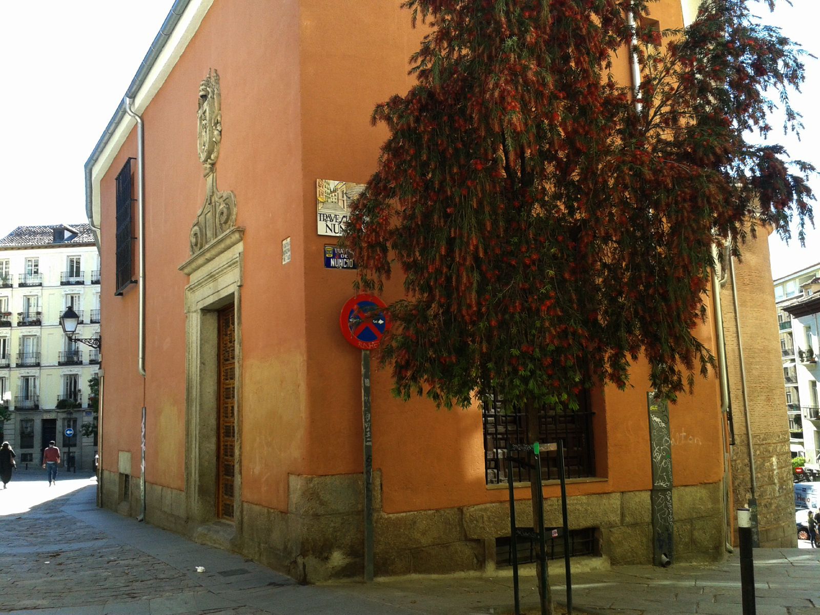 La Venerable congregación de San Pedro apóstol, auxilio  de sacerdotes en situación de desamparo
