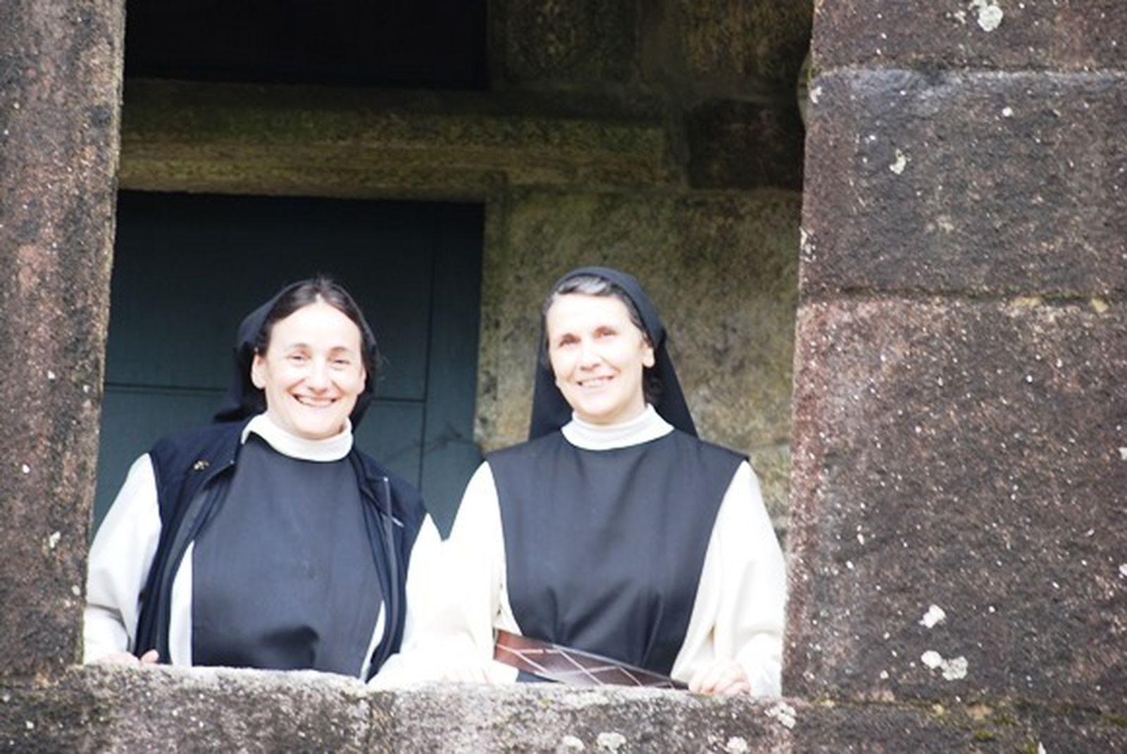 Monjas cistercienses de Armenteira