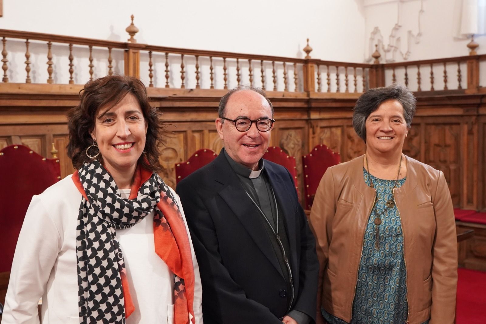 Eva Fernández y Dolores García en las Jornadas de Teología de la UPSA